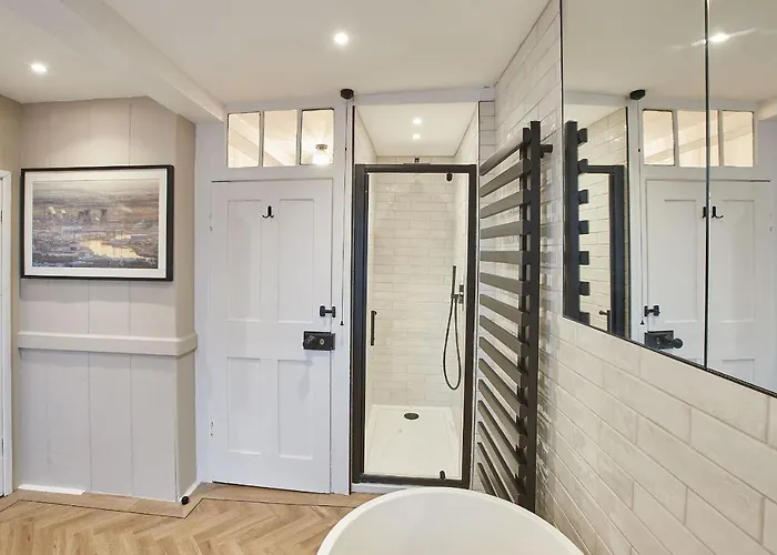 Boutique - Market Quarters *