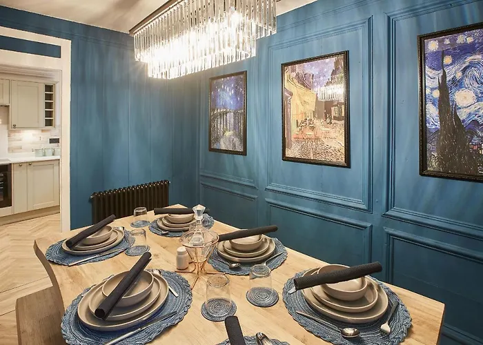 Boutique - Market Quarters Apartment