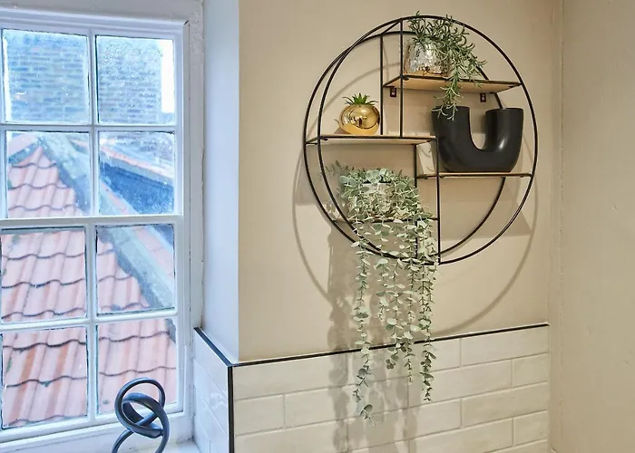 Boutique - Market Quarters Apartment